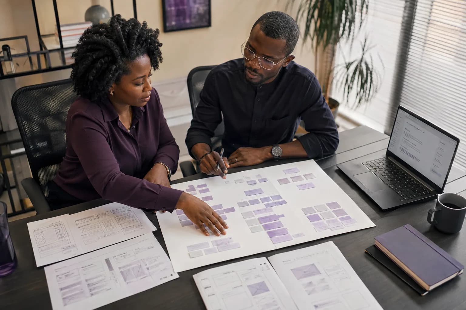 A content strategist and search analyst planning topic groups and search content